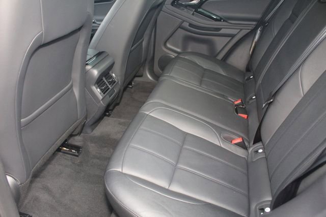 Used 2022 Land Rover Range Rover Evoque R-Dynamic S image 5