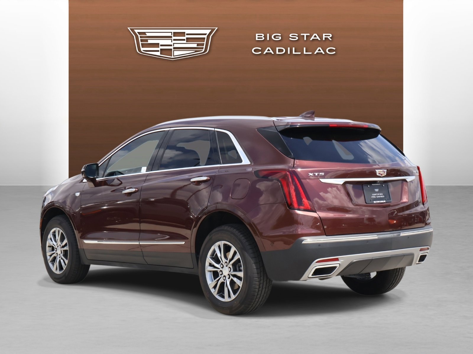 Certified 2023 Cadillac XT5 Premium Luxury w/ Technology Package image 3
