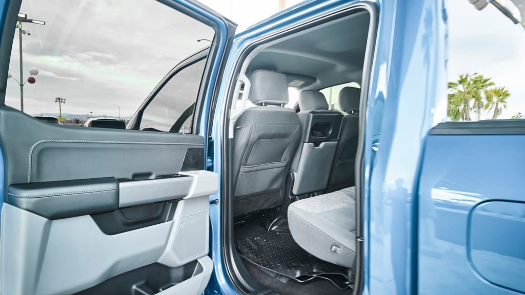 Used 2021 Ford F150 XLT w/ Equipment Group 301A Mid AWD/4WD image 19