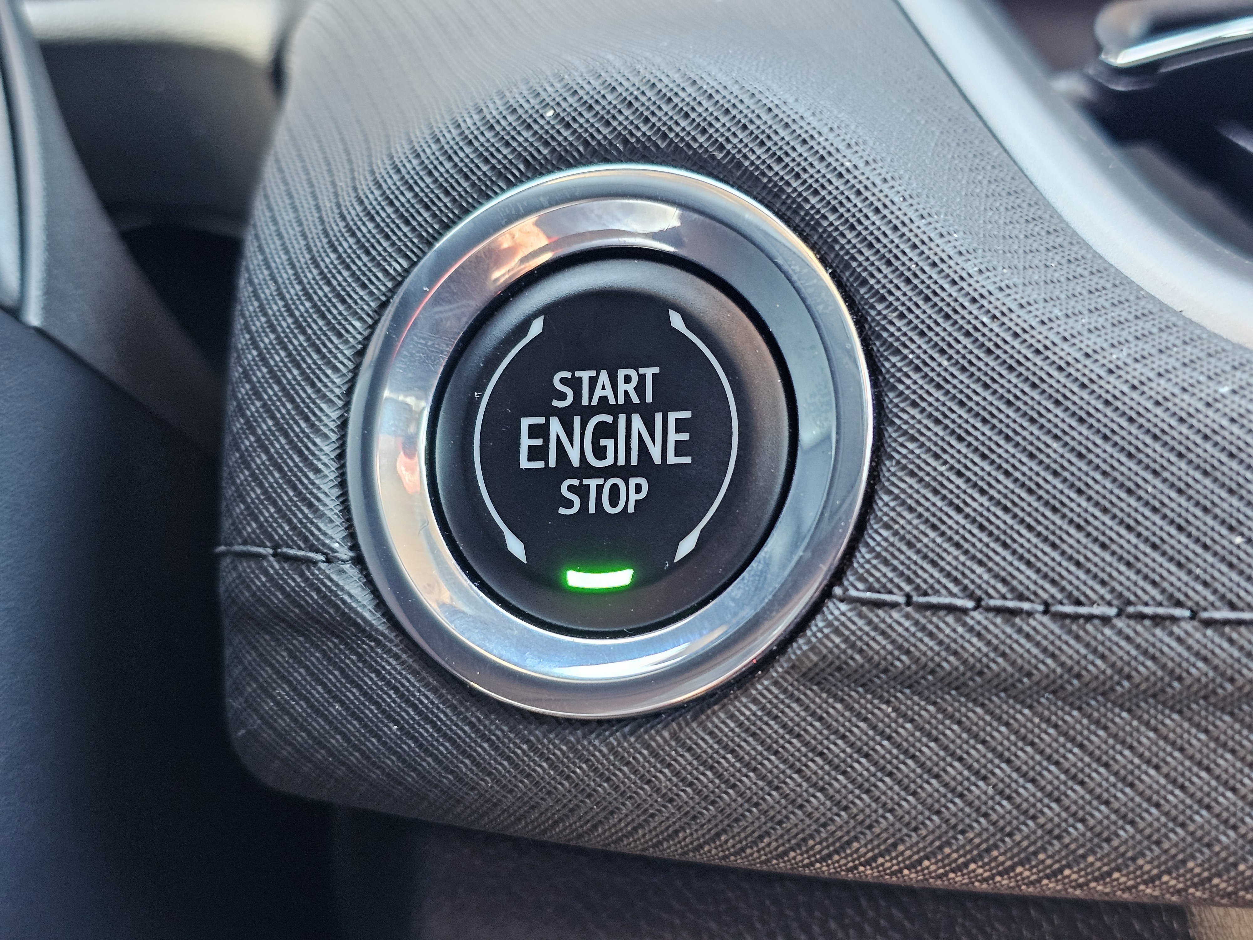 Used 2025 Chevrolet TrailBlazer LT image 23