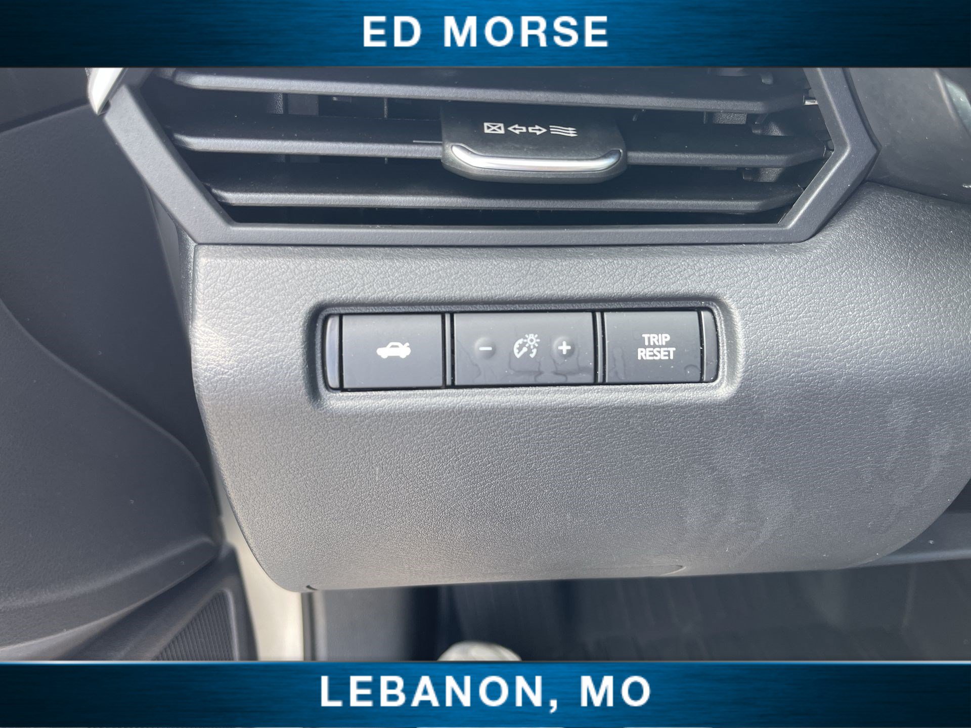 Used 2023 Nissan Altima 2.5 S FWD image 17