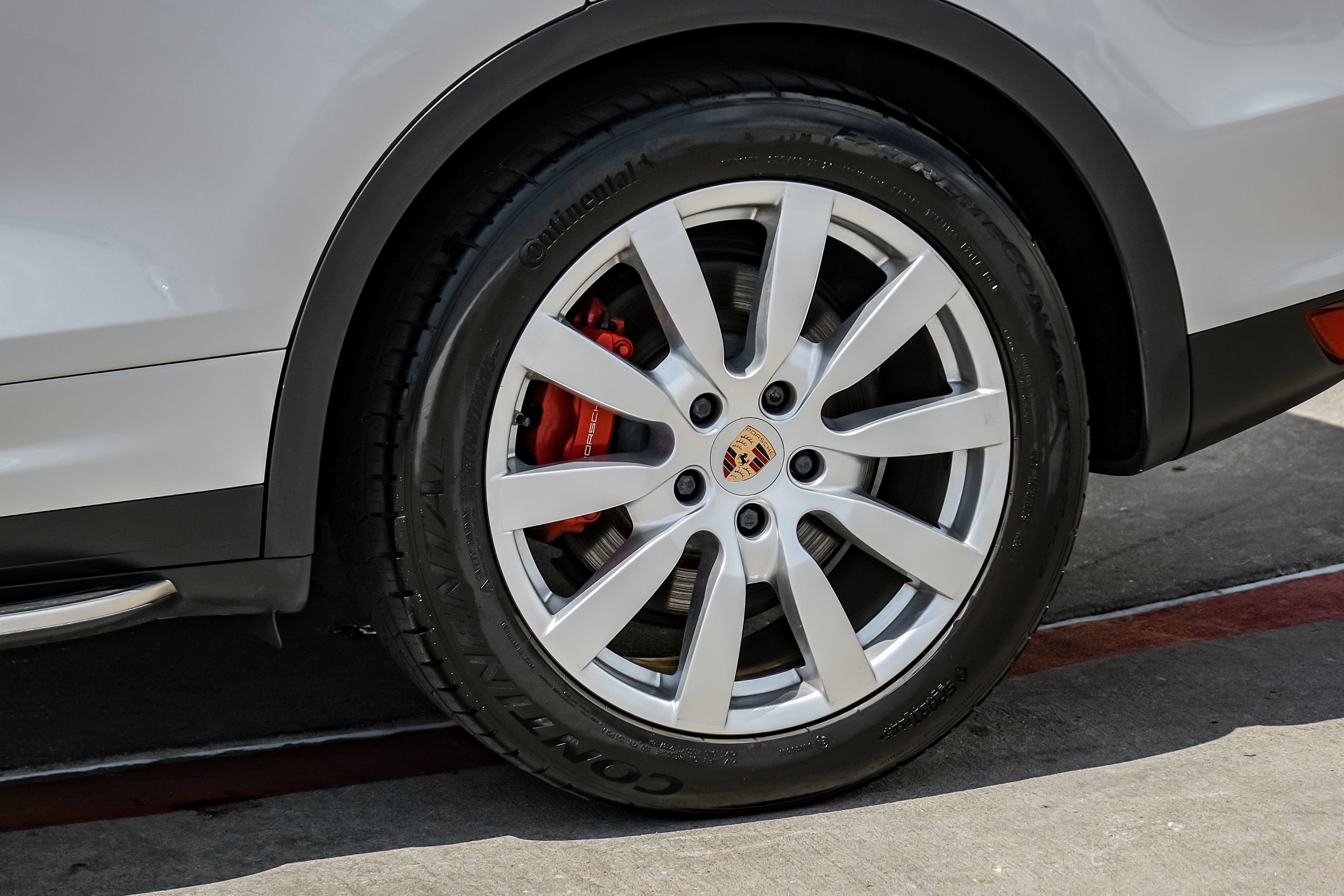 Used 2013 Porsche Cayenne Turbo AWD/4WD image 52