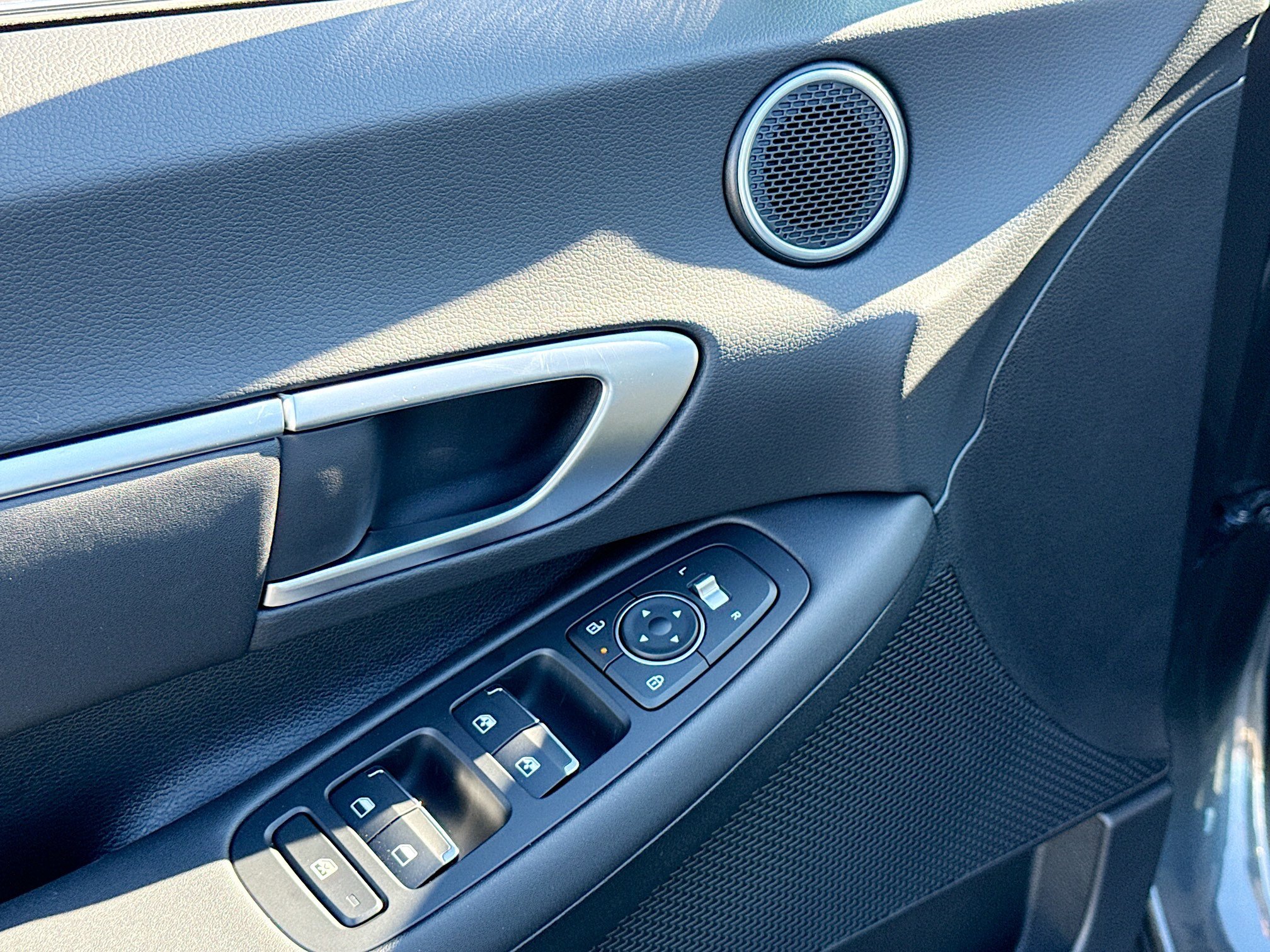 New 2026 Hyundai Sonata SEL image 7