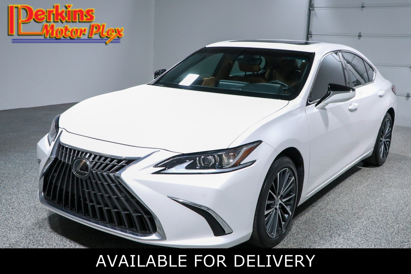 Used 2025 Lexus ES 350 w/ Premium Package FWD image 1