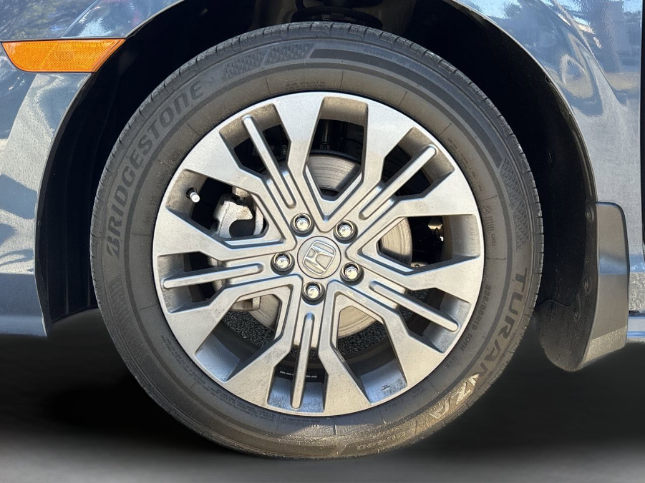 Used 2025 Honda Odyssey Touring image 36