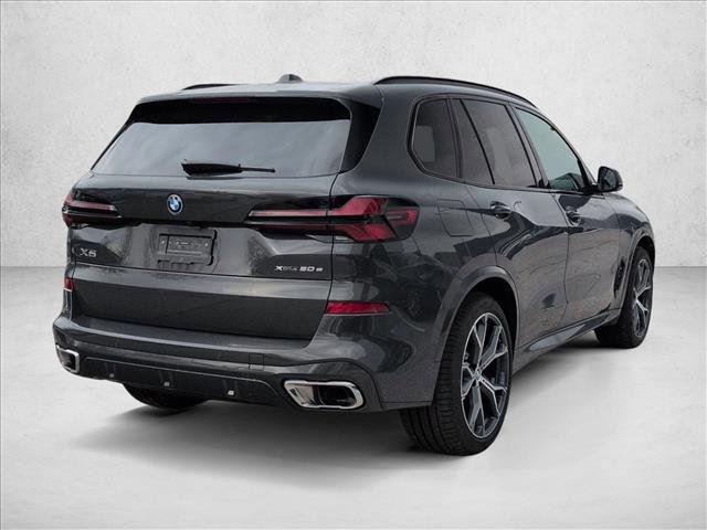 New 2026 BMW X5 xDrive50e w/ M Sport Package AWD/4WD image 2