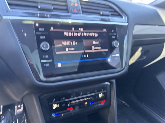 Certified 2023 Volkswagen Tiguan SE R-Line image 20