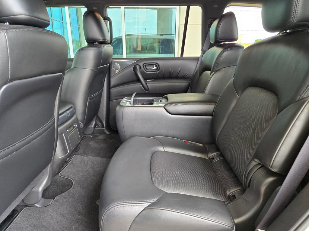 Used 2024 Nissan Armada SL w/ Midnight Edition Package RWD image 14