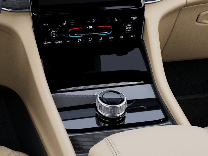 New 2025 Jeep Grand Cherokee L Limited image 24