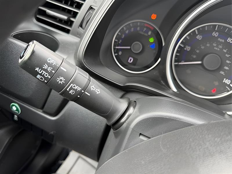 Used 2015 Honda Fit EX image 44