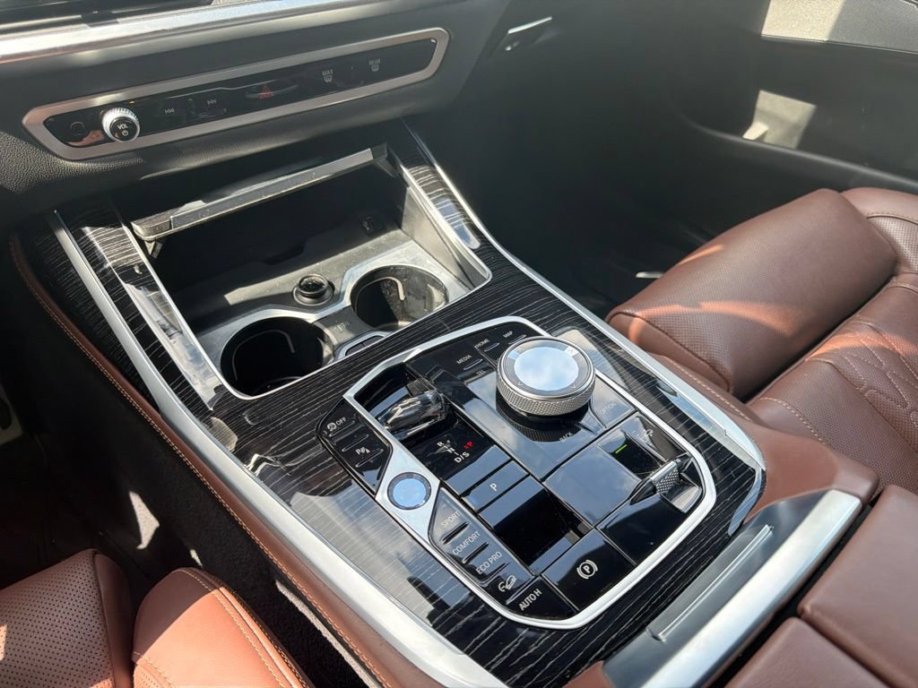 Used 2023 BMW X7 M60i w/ Executive Package AWD/4WD image 14