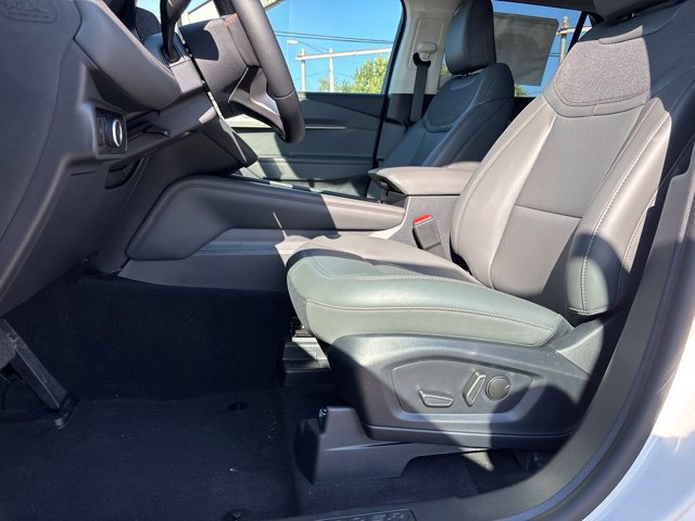 New 2026 Ford Explorer Active w/ Active Comfort Package AWD/4WD image 12