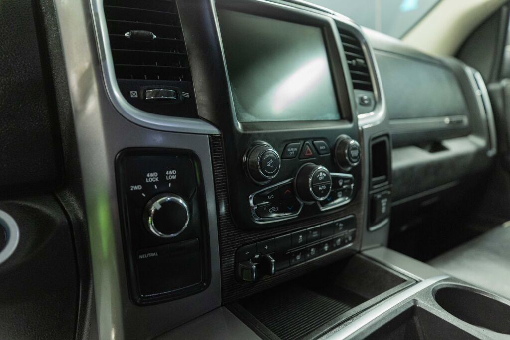 Used 2014 RAM 2500 Limited image 12