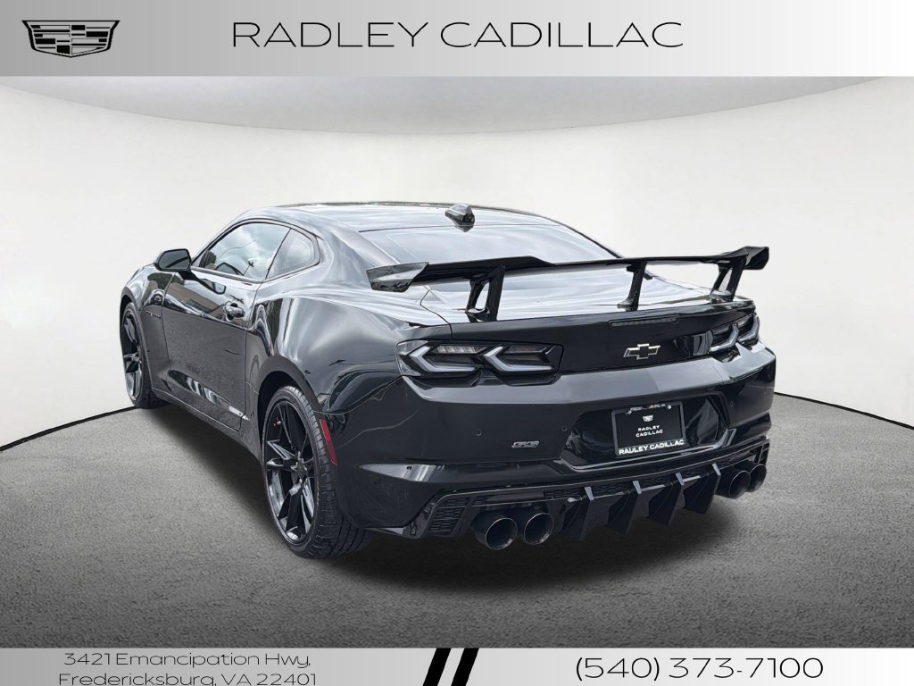 Used 2022 Chevrolet Camaro SS RWD image 17