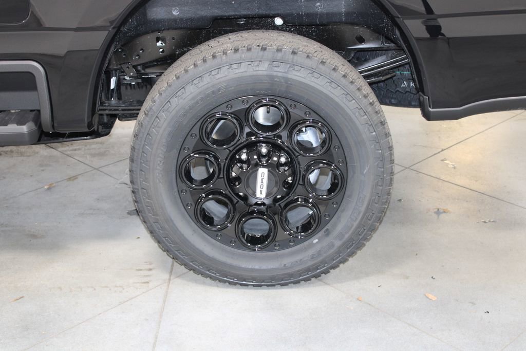 New 2026 Ford F250 Lariat w/ Black Appearance Package image 20