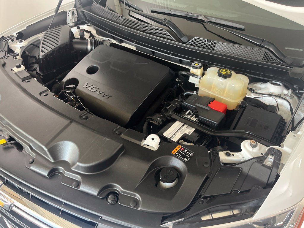 Used 2020 Chevrolet Traverse LS FWD image 11