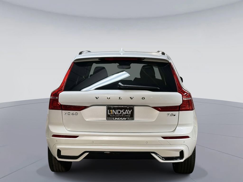 Used 2025 Volvo XC60 T8 Plus w/ Climate Package image 11