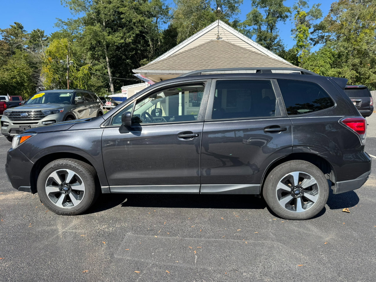 Used 2017 Subaru Forester 2.5i Premium image 6