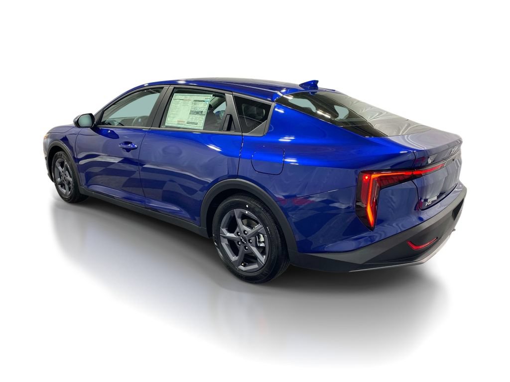 New 2026 Kia K4 FWD image 2