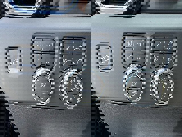 New 2026 GMC Sierra 3500 Denali w/ Technology Package image 24