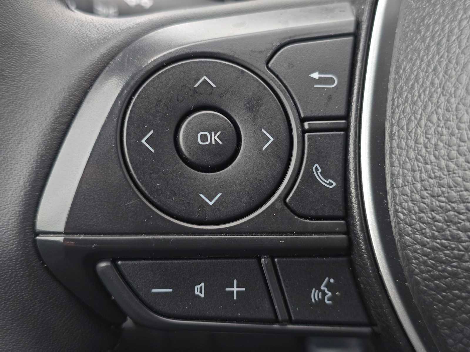 Certified 2025 Toyota Corolla SE image 35