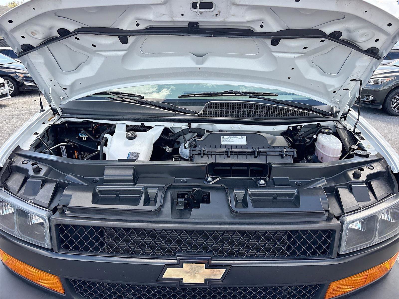 Used 2023 Chevrolet Express 2500 Extended w/ Driver Convenience Package image 32