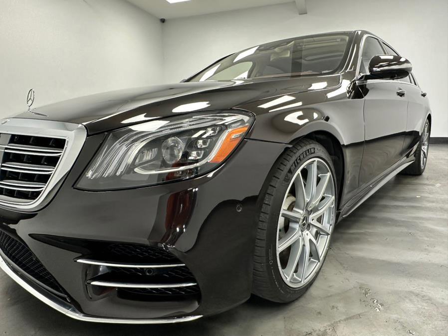 Used 2018 Mercedes-Benz S 560 4MATIC Sedan w/ AMG Line Exterior image 25