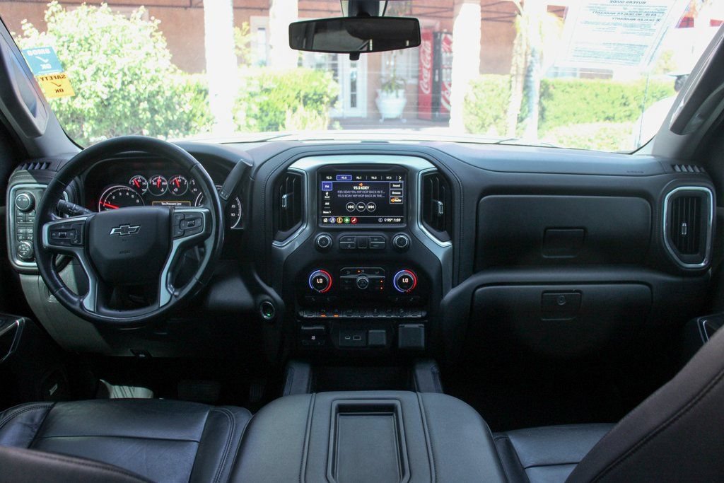 Used 2020 Chevrolet Silverado 1500 RST AWD/4WD image 26