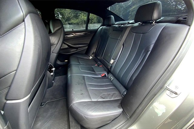 Used 2021 BMW M5 w/ Executive Package image 25