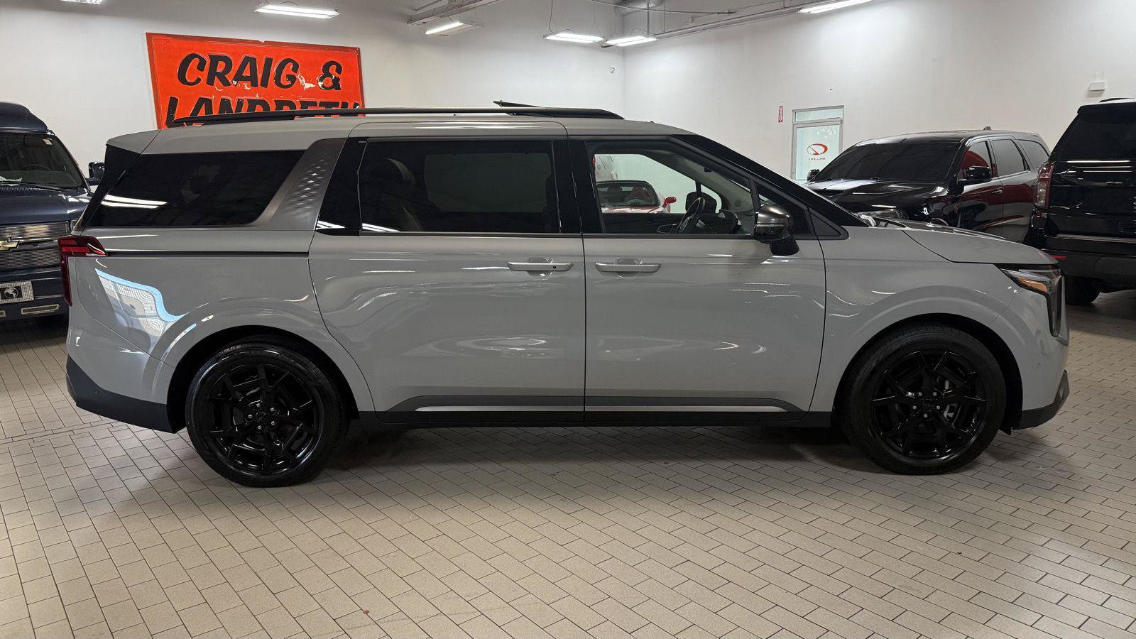 Used 2026 Kia Carnival SX Prestige FWD image 6