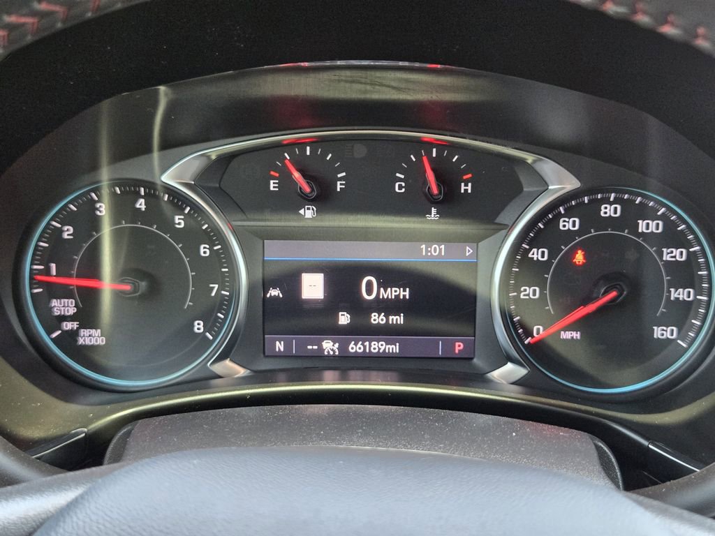 Used 2022 Chevrolet Equinox RS w/ RS Leather Package FWD image 15