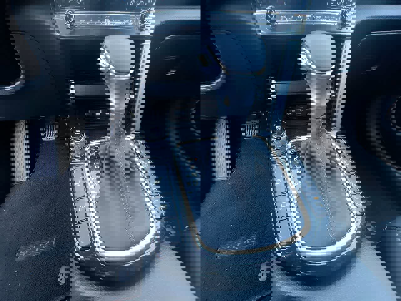 Certified 2025 Kia Seltos EX image 20