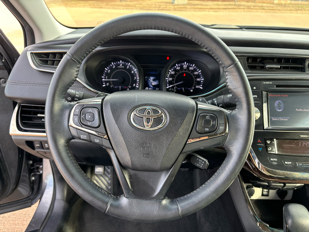 Used 2015 Toyota Avalon 4dr Sdn XLE Touring (Natl) image 15