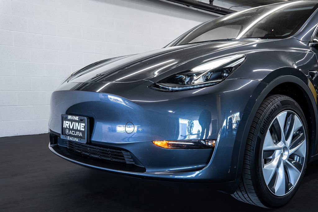 Used 2023 Tesla Model Y Long Range image 11