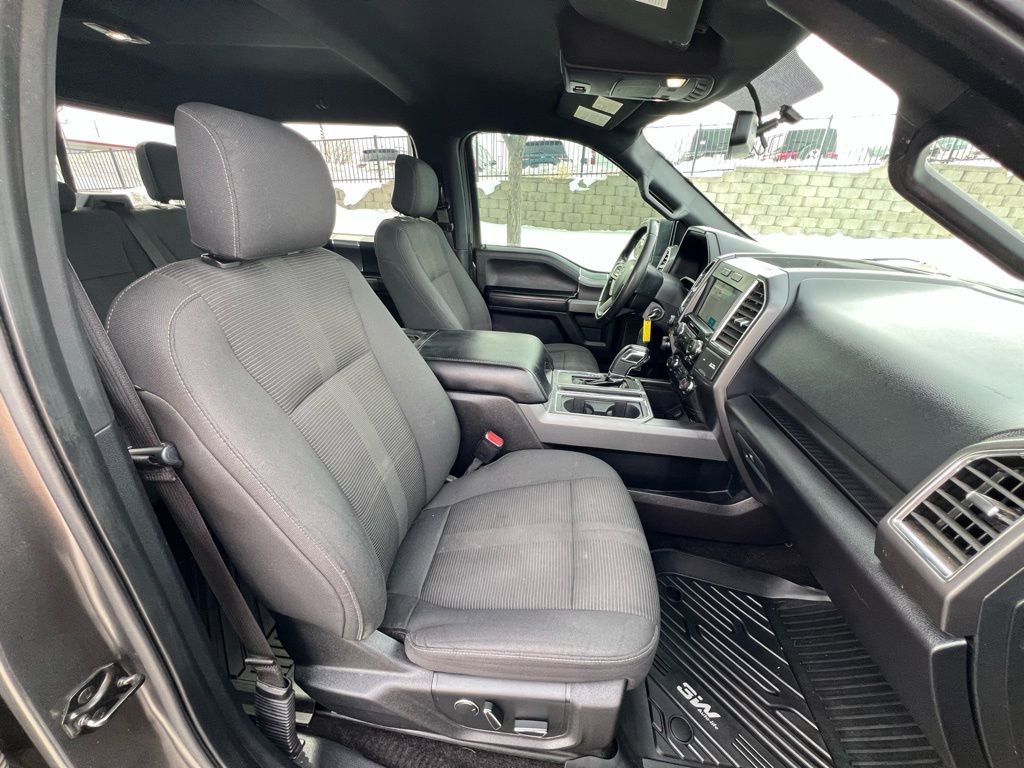 Used 2016 Ford F150 XLT w/ Equipment Group 302A Luxury image 27