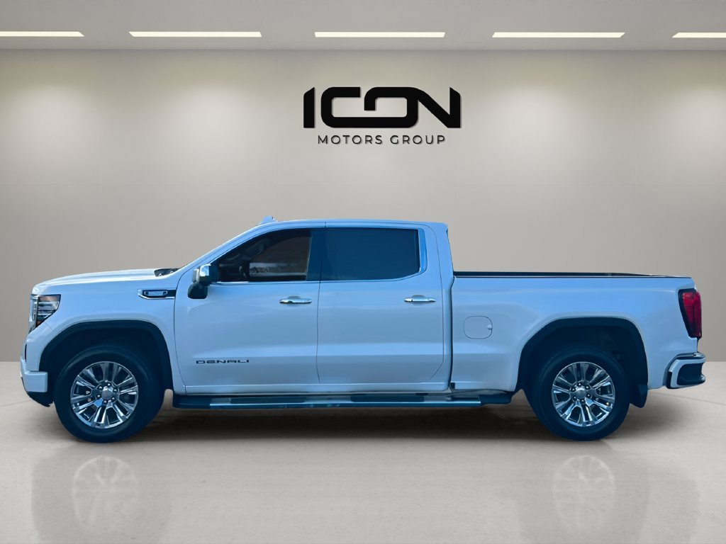 Used 2022 GMC Sierra 1500 Denali AWD/4WD image 2