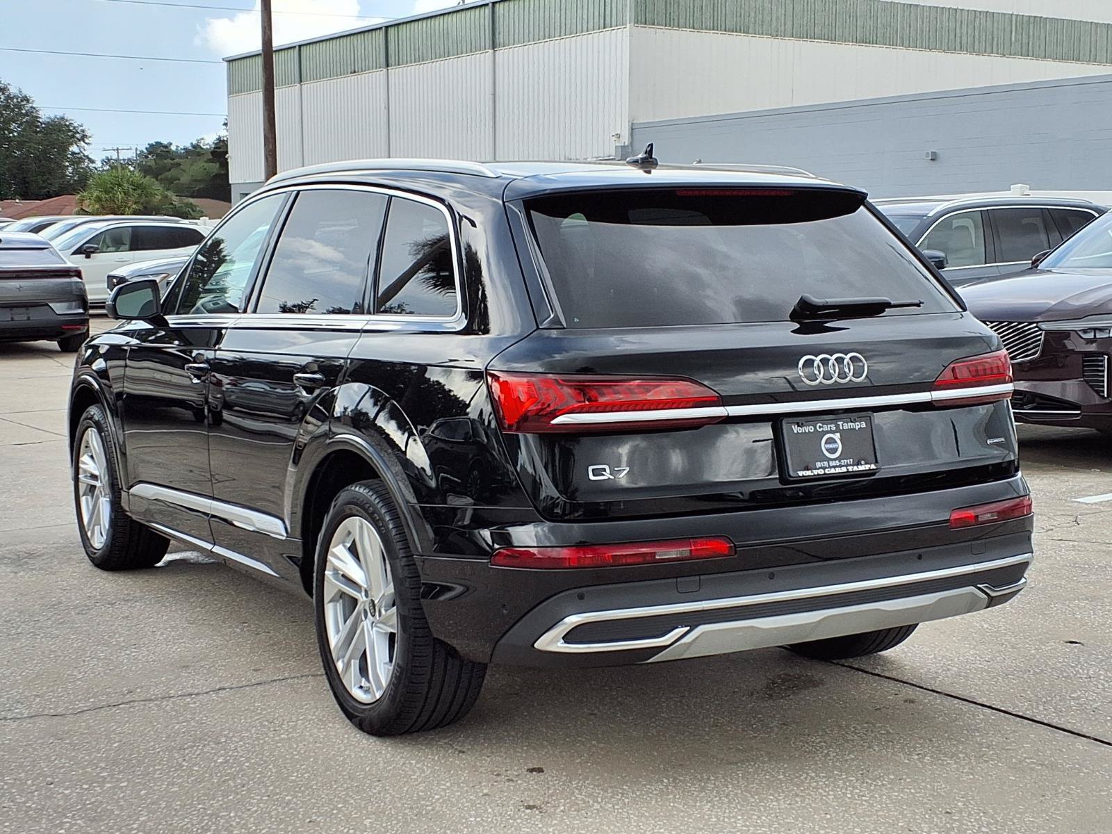 Used 2024 Audi Q7 3.0T Premium Plus AWD/4WD image 5