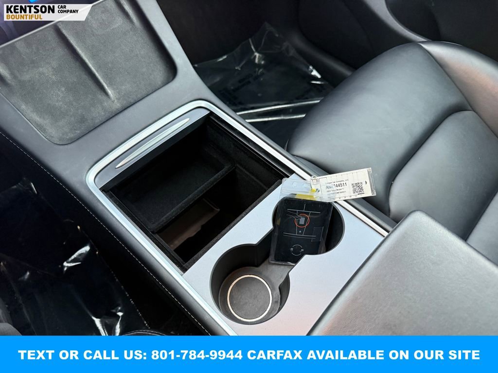 Used 2022 Tesla Model Y Long Range image 19