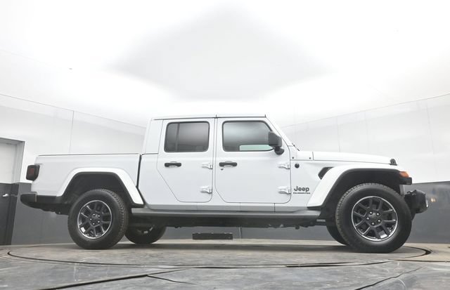 Used 2020 Jeep Gladiator Overland AWD/4WD image 46