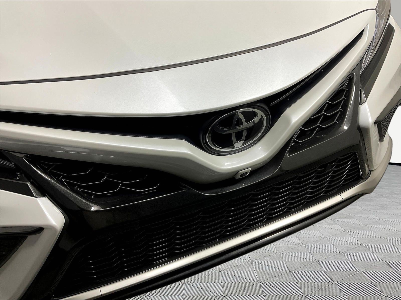 Used 2024 Toyota Camry XSE w/ Navigation Package FWD image 33