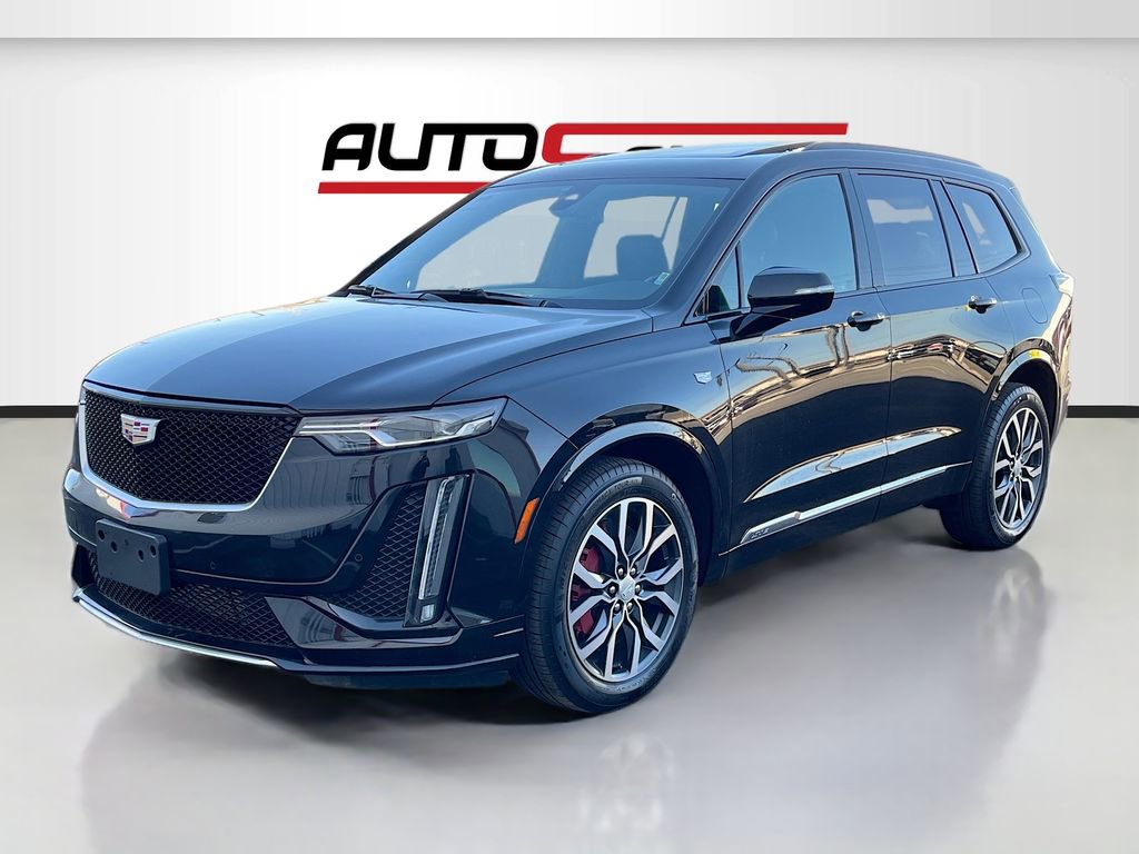 Used 2024 Cadillac XT6 Sport image 3