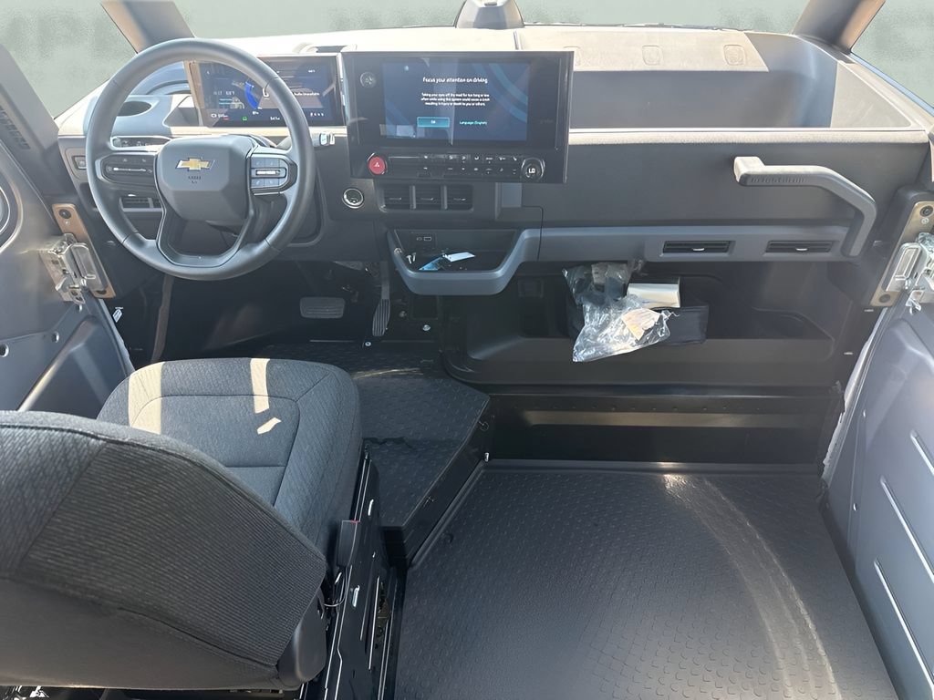 Used 2025 Chevrolet Brightdrop 400 w/ Battery Pack, Max Range AWD/4WD image 11