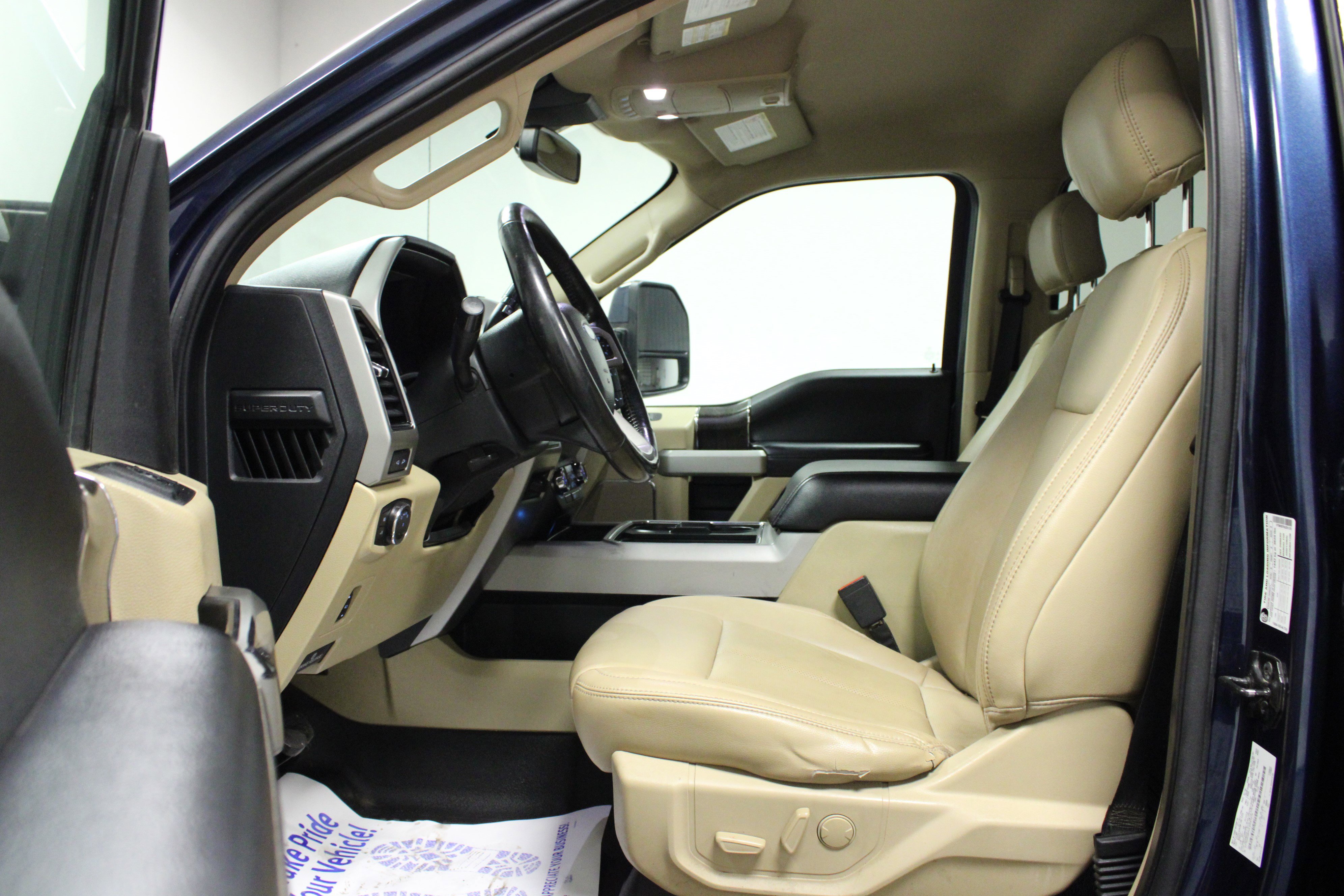 Used 2020 Ford F350 Lariat w/ Snow Plow Prep Package image 12