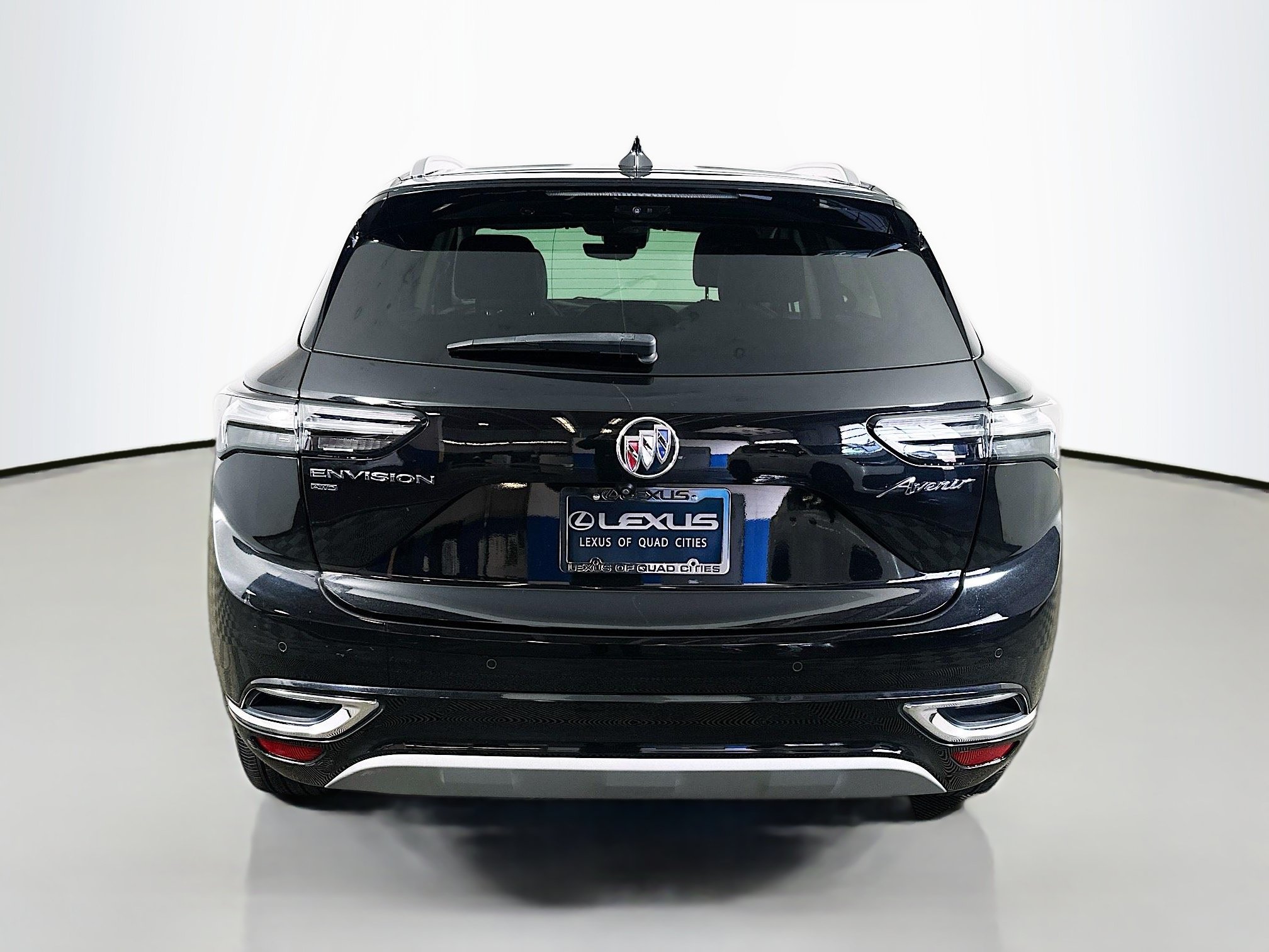 Used 2023 Buick Envision Avenir AWD/4WD image 6