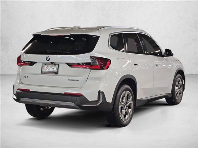 Used 2023 BMW X1 xDrive28i AWD/4WD image 5