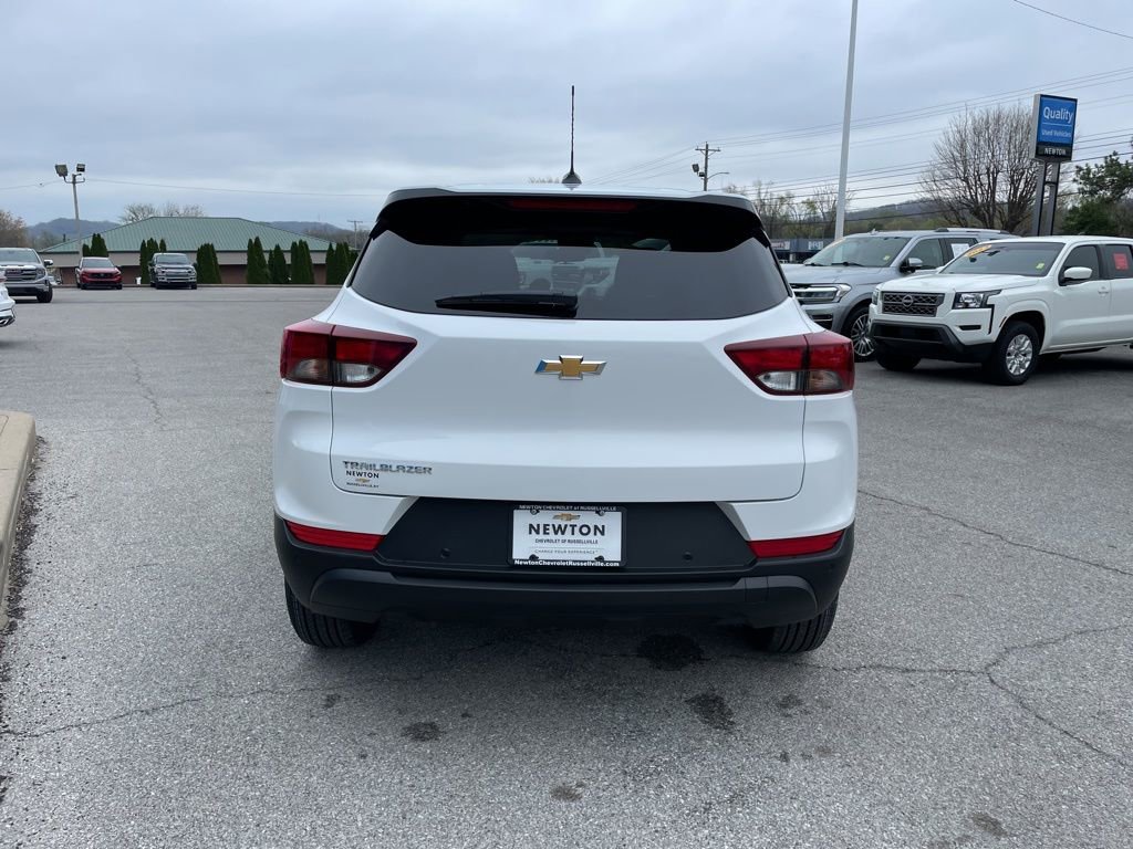 New 2026 Chevrolet TrailBlazer LS w/ LS Convenience Package FWD image 46