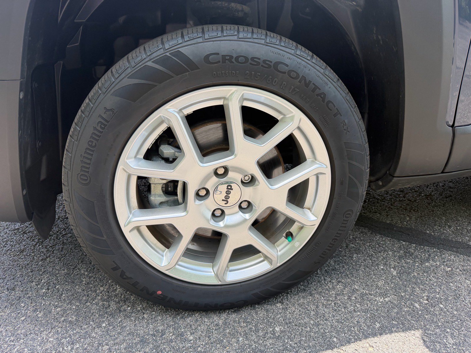 Used 2022 Jeep Renegade Latitude AWD/4WD image 23
