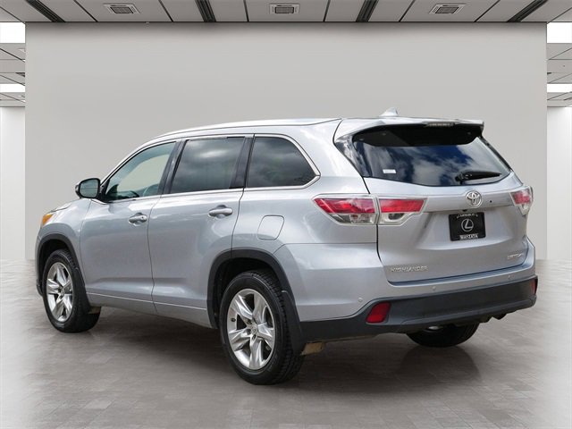 Used 2015 Toyota Highlander Limited image 4
