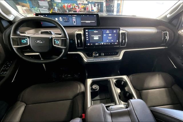 New 2026 Ford Expedition Max Platinum w/ Platinum Ultimate Package image 5
