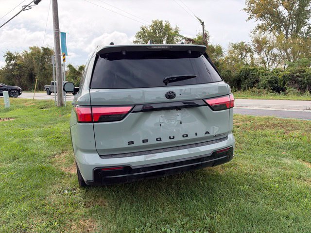 Used 2026 Toyota Sequoia Platinum AWD/4WD image 6